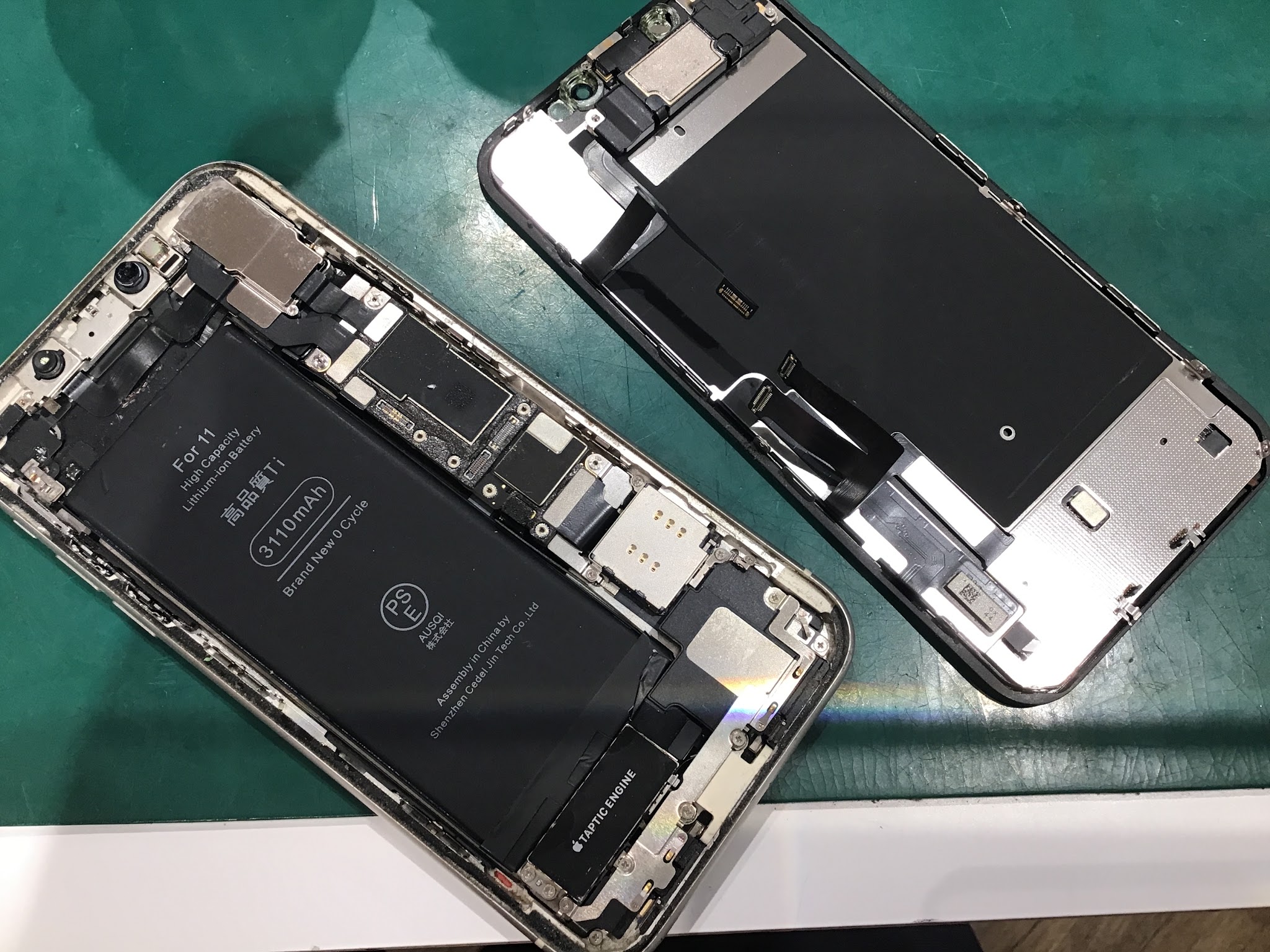 iPhone11のバッテリー交換を承りました。